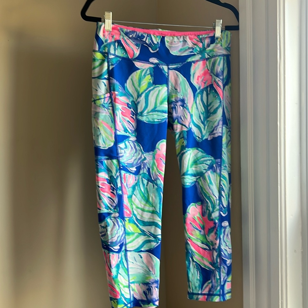 Lilly Pulitzer - Luxletic Weekender 21” Crop Leggings In Multi Casa Del